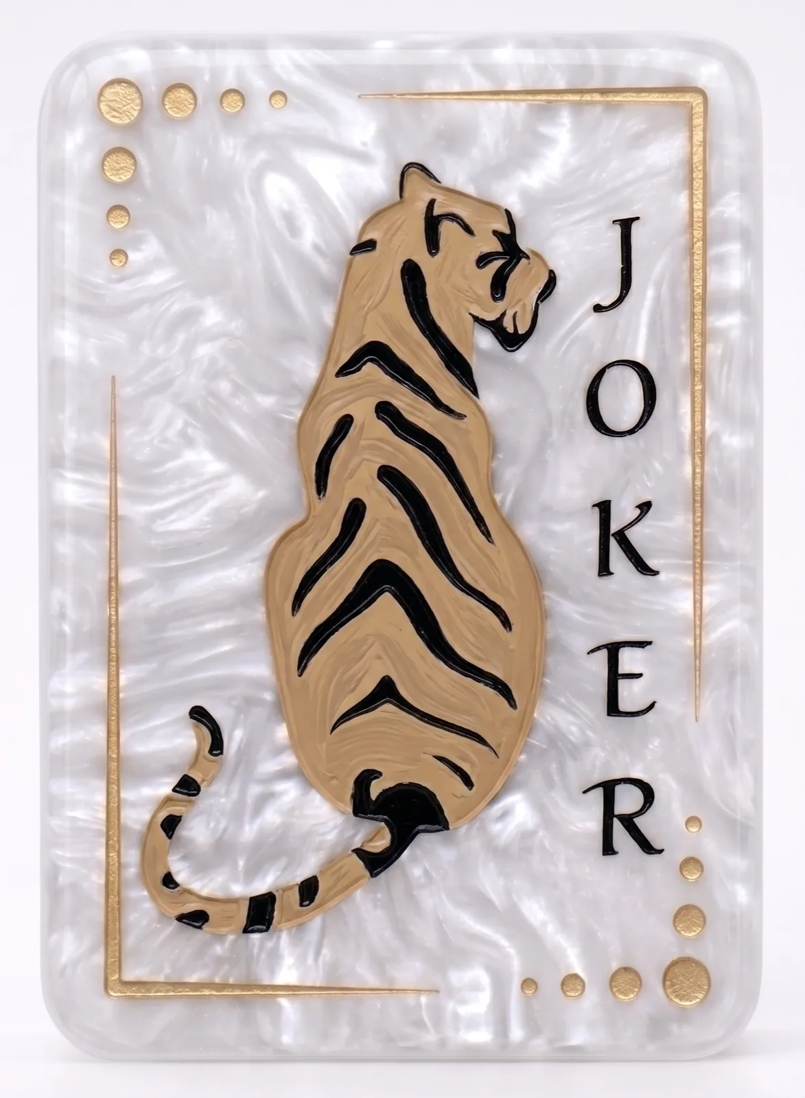 Mahjong tile, the tiger joker